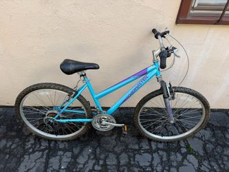 ROADMASTER Granite Peak 24inch Mountain Bike - Light Blue