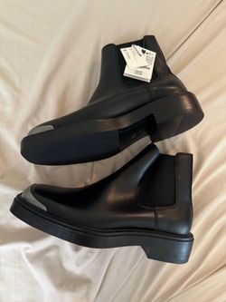 Zara men boots size 8 men new