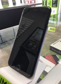 Iphone 7. New 32gb matte black