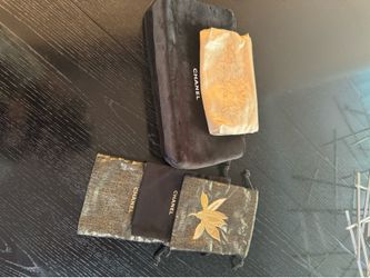 Chanel makeup bags $5 off