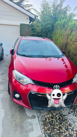 Toyota Corolla – Accident Damaged – For Parts – Whole Car