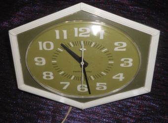 vintage 1950s Ge clock