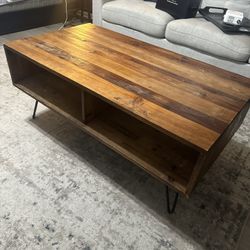 Wooden Coffee Table 