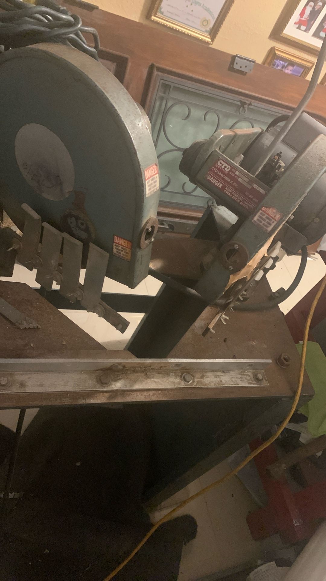 Double Mitre Saw D20