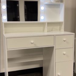 Makeup Vanity Desk