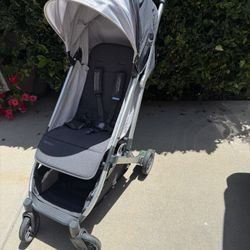 Minu Stroller ( Uppa Baby Travel )