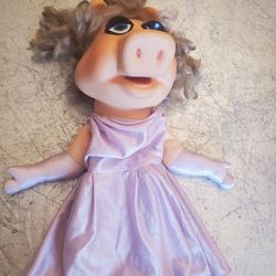 Vintage Fisher Price Muppet Show Miss Piggy Hand Puppet Jim Henson 1976-78