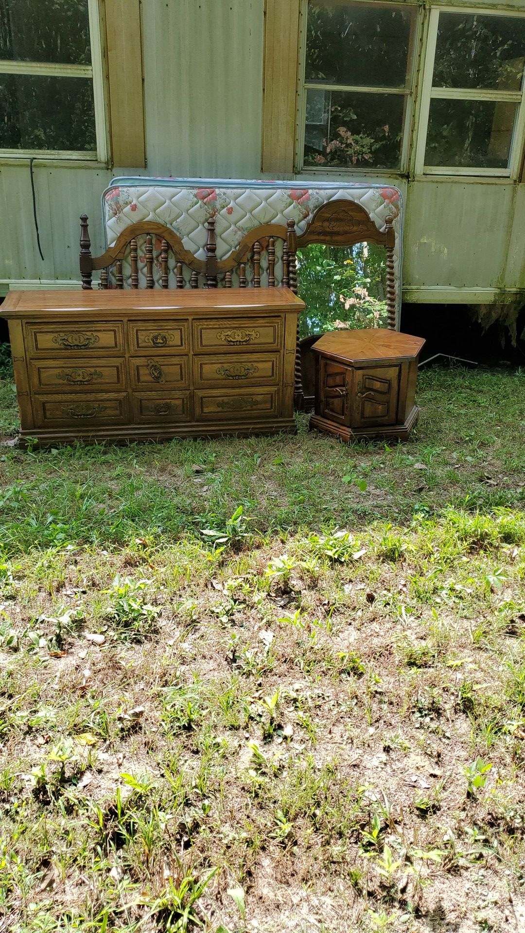 Bedroom Set For Sale In Creal Springs IL OfferUp