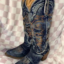Women’s Denim Cowboy Boots – Stylish Western Look