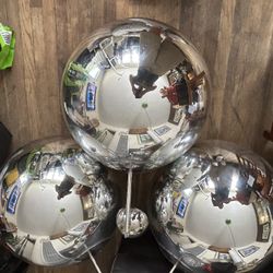 Tom Dixon Mirror Lights Used 3 - 40” For $1,500.00 .