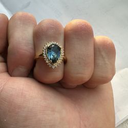 Zoe - 1.29 Pear Teal Sapphire Engagement Ring - [S810-ZOE-