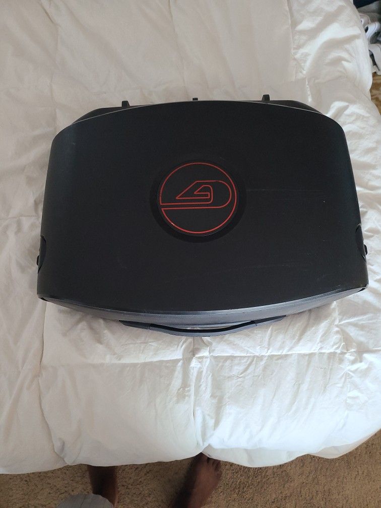 Ps4 With GAEMS portable Gaming Case