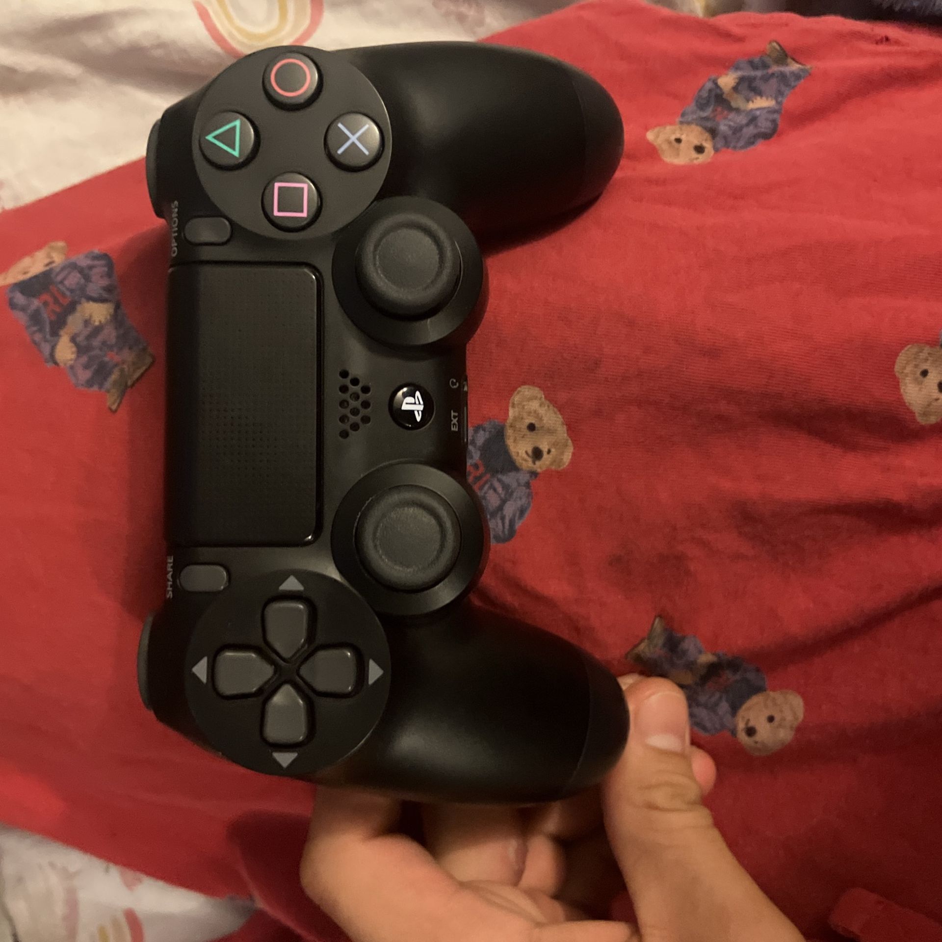 PS4 Controller