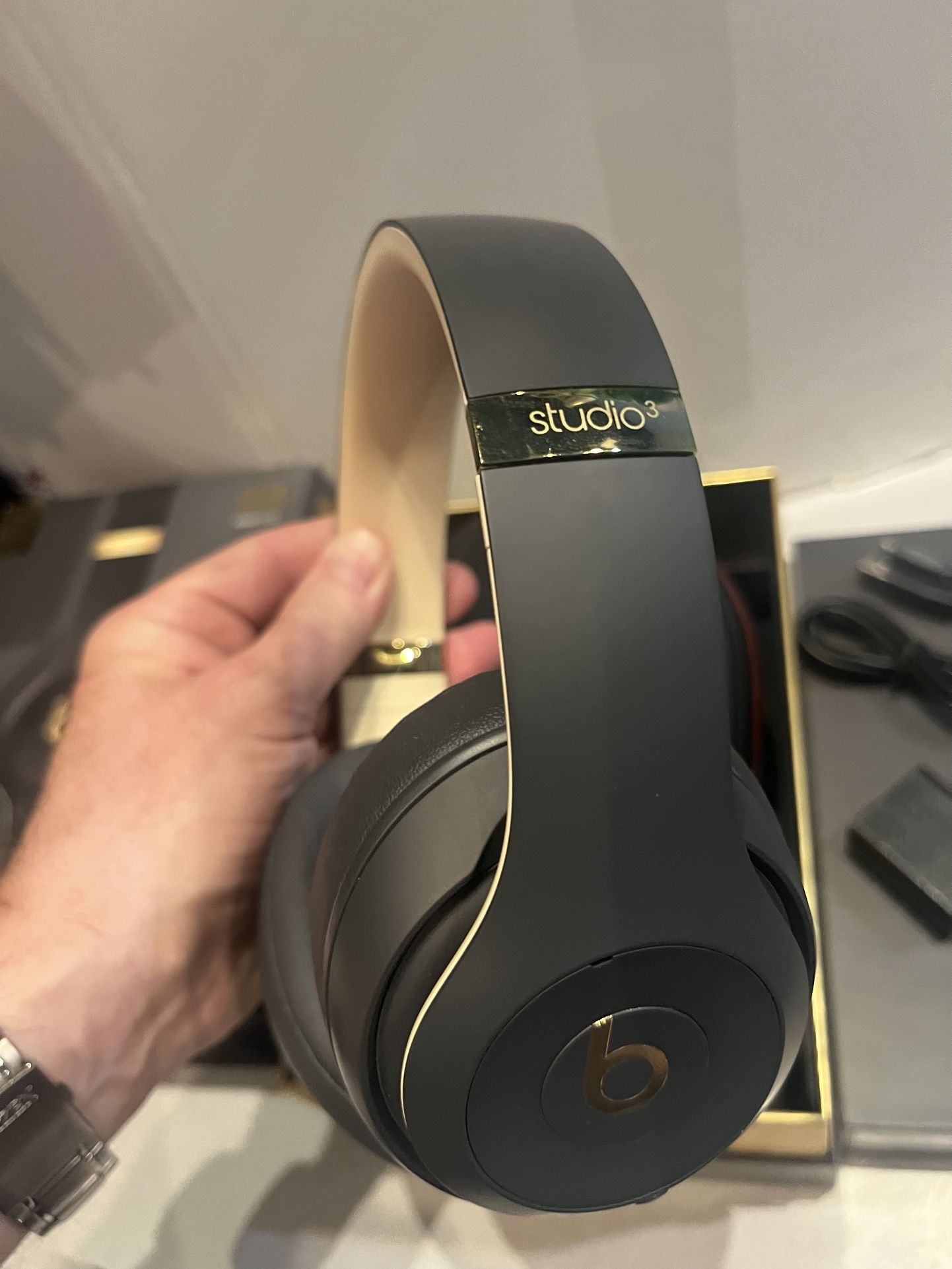 Beats By Dr.Dre Studio 3 Wireless Noise-Cancelling Bluetooth Headphones -Shadow Gray
