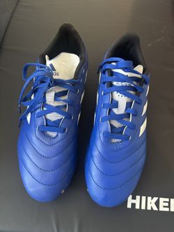Boys Adidas Cleats Size 6