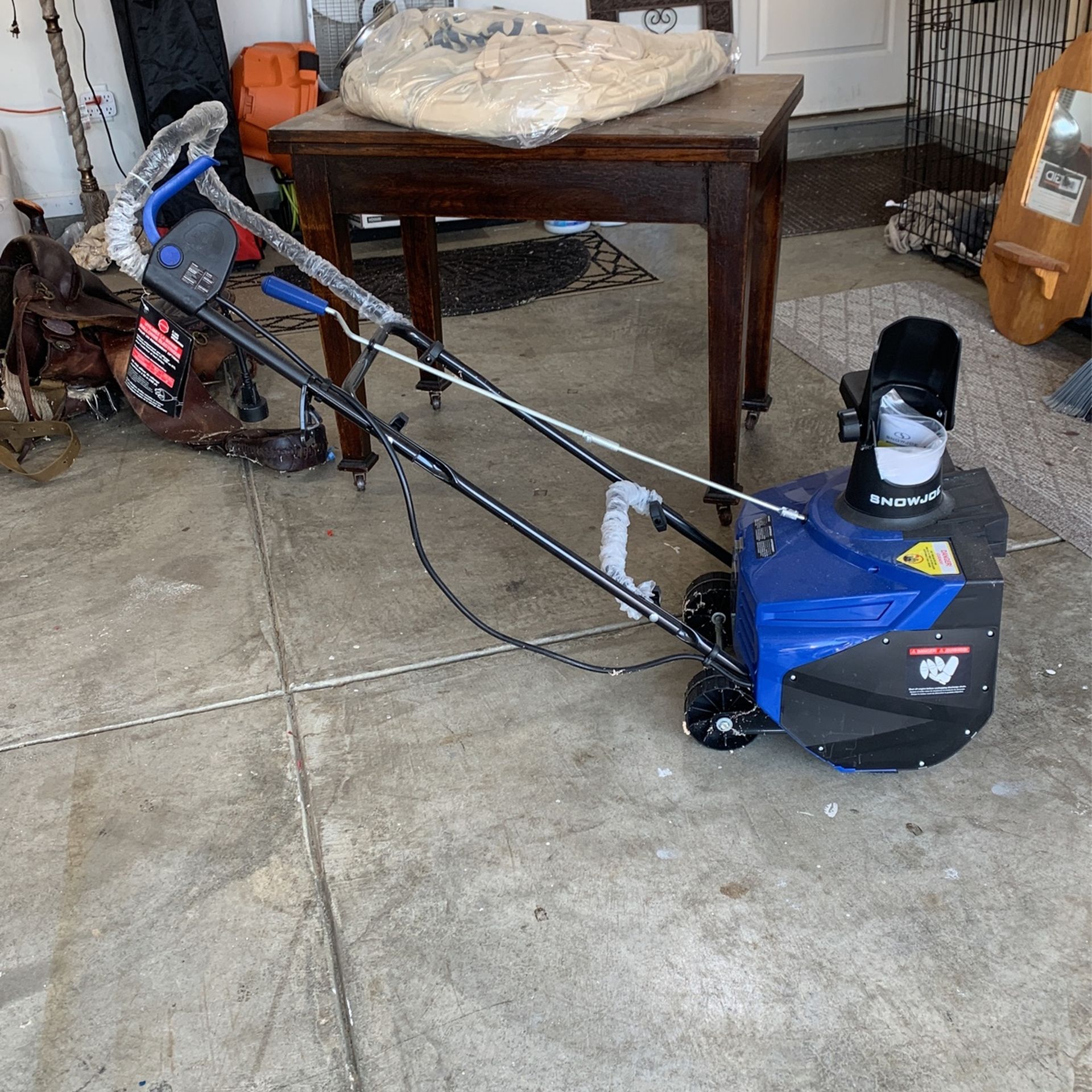 Electric Snow Blower Never Used