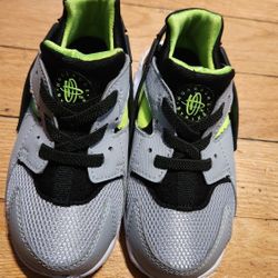 Huarache Nike Size 8c