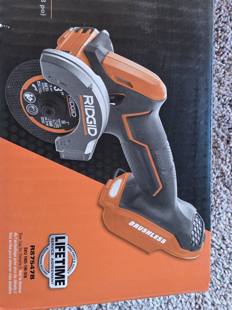 RIDGID 18V SubCompact Brushless Cordless Multi Material Saw