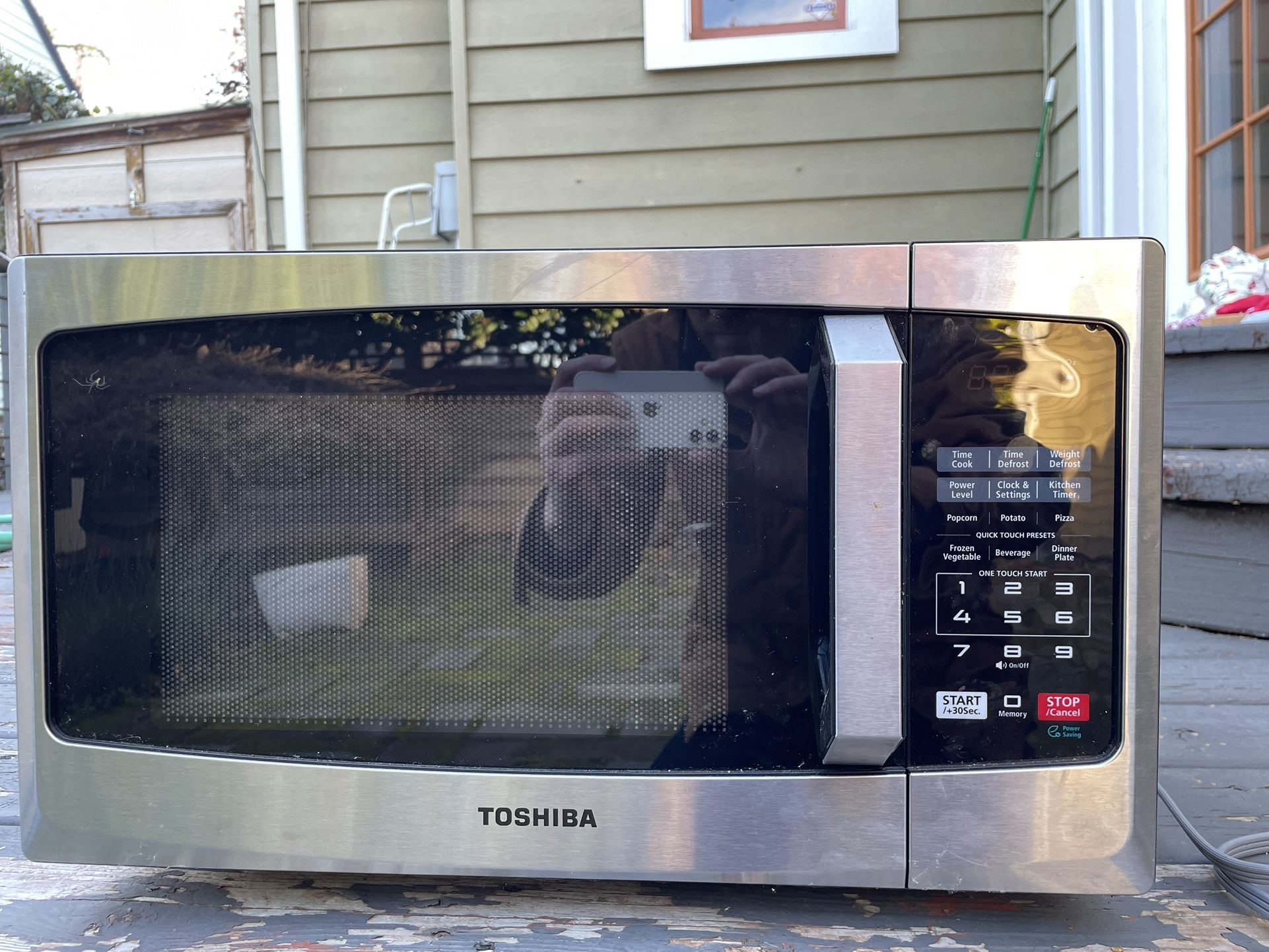 Toshiba Microwave for Sale in Portland, OR OfferUp