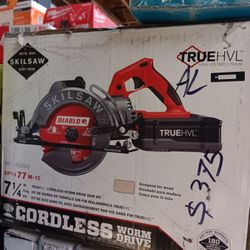 Skilsaw 7-1 /4" True HVL Cordless Worm Drive Saw Kit 
