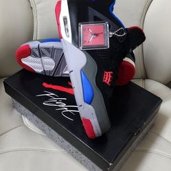 Jordan 4 Retro 
