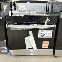 WALL OVEN BRAND NEW!! 