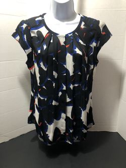 Worthington Button Down Blouse. Transparent, Light & Breathable.