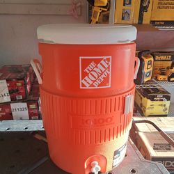 IGLOO10 Gallon Seat Top Beverage Jug Cooler