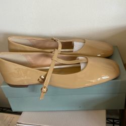 Paravano  Shoes size 9 