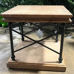 Glitzhome French Vintage Antiqued finish Accent Table/Side Table