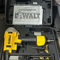 Dewalt 16 Gauge Finish Nailer