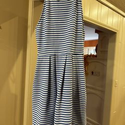 Dress: Size Medium Blue/white Stripe