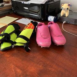 Girls Soccer Shoes 13 Size And 2 Pairs Soccer Shin Guards Adidas 