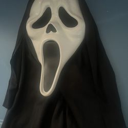 Scream Mask