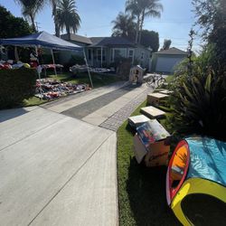Yard Sale !!