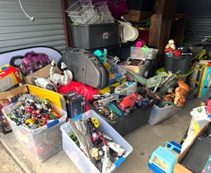 Toys & Furniture Everything Must Go,All For Sale,Lets Make A Deal