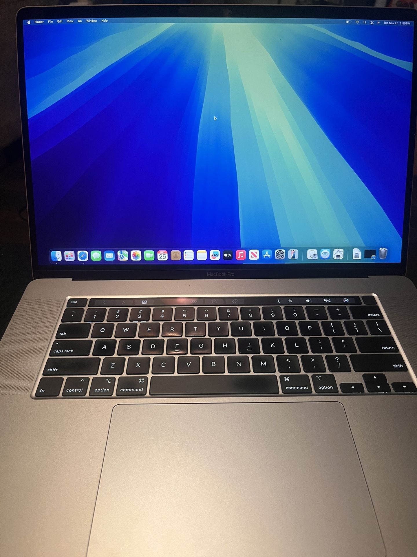 MacBook Pro 16” Screen And Retina Display 