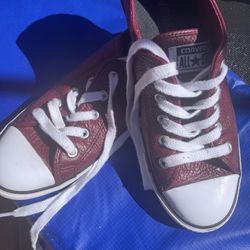 Maroon Leather Low Top Converse Chuck Taylor