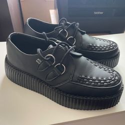 TUK viva creepers