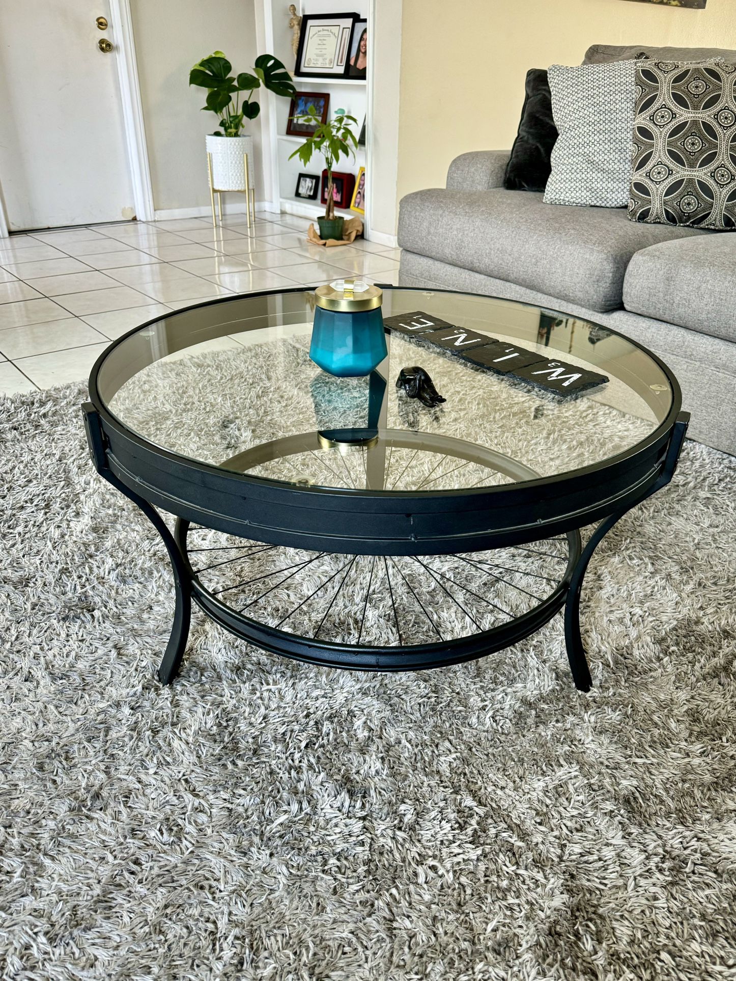 Coffee  and End Table Set