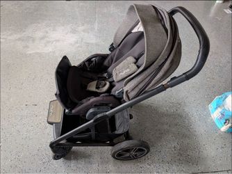 Nuna mixx Stroller and Carseat