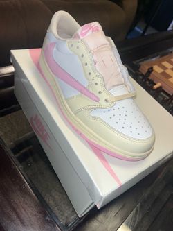 Travis Scott Low Top Jordan 1