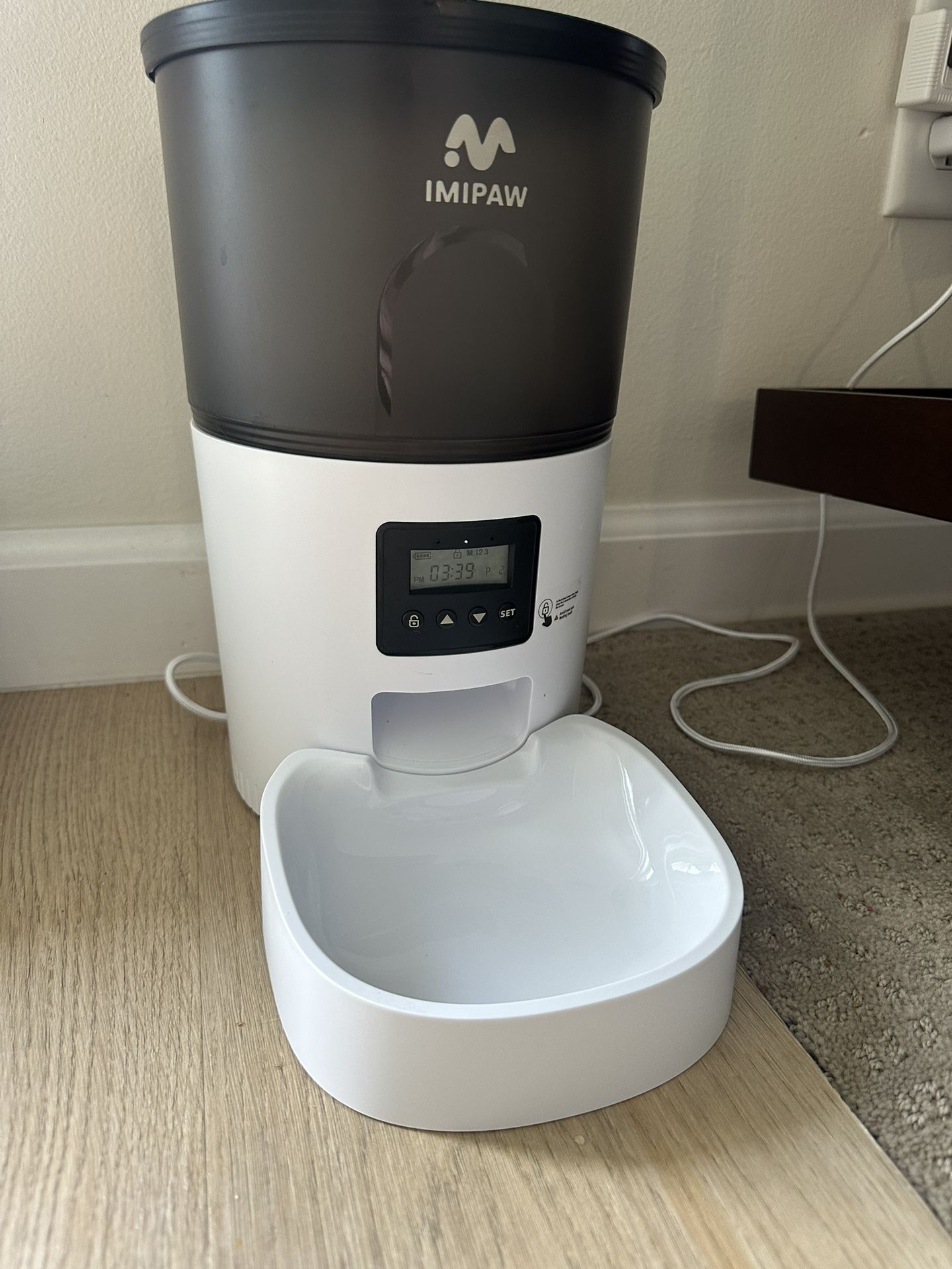 Automatic Pet Feeder 