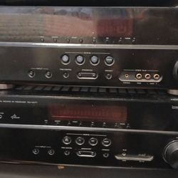 Amplifier YAMAHA Receiver RX-V471 