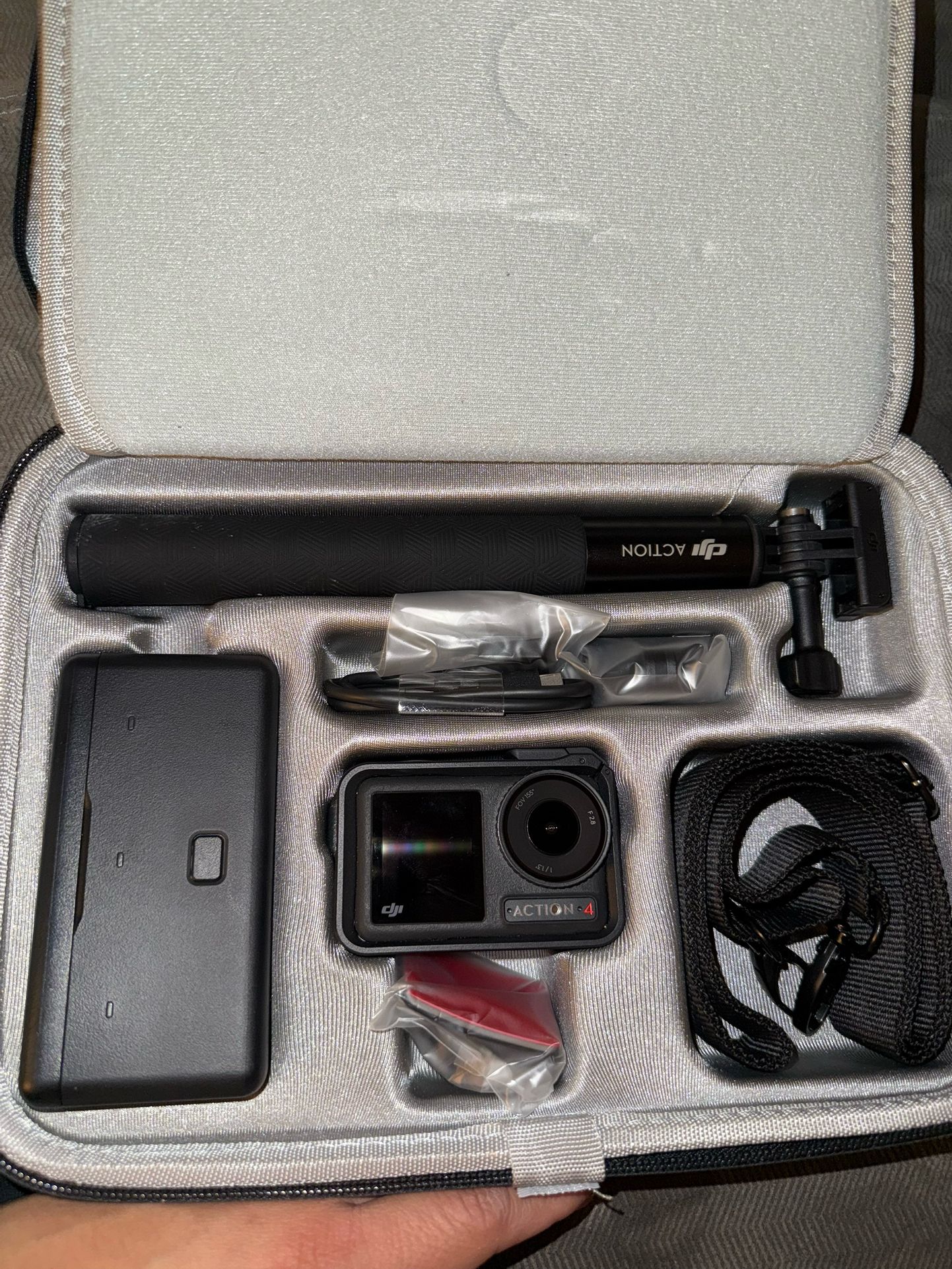 DJI Action 4 Adventure Bundle With Case