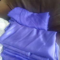 15 Purple Overlays/Tablecloths