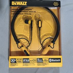 DeWalt Pro Wireless Earbuds 