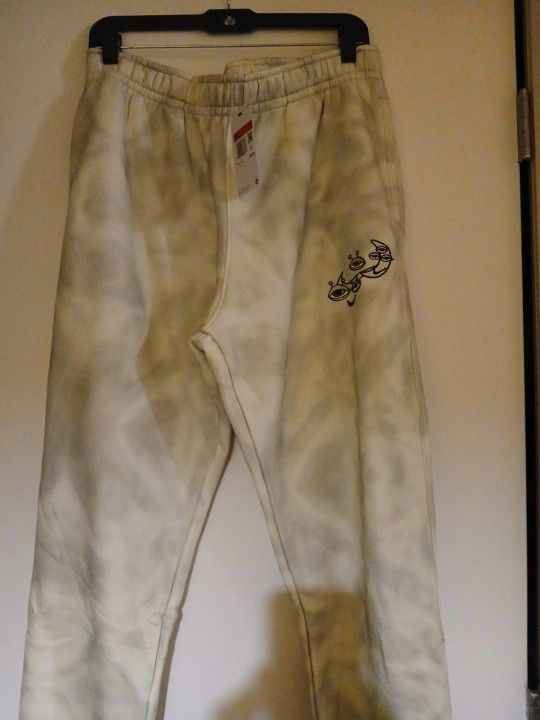 Men's Nike Sportswear Club Fleece Joggers Size Large Gray White Brand New