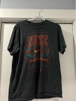 Nike Retro Design Tee