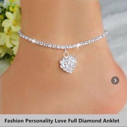 Fashion anklet bracelet of diamonds sexy heart shaped. 